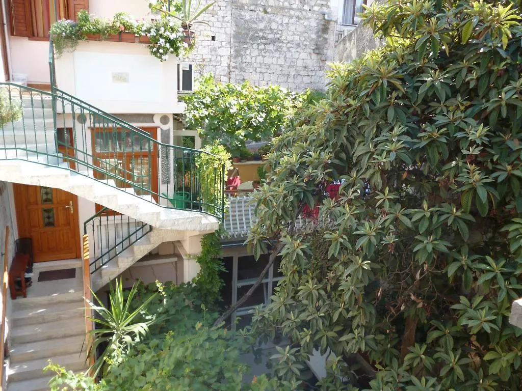 Apartments Ivica Trogir Kroatië